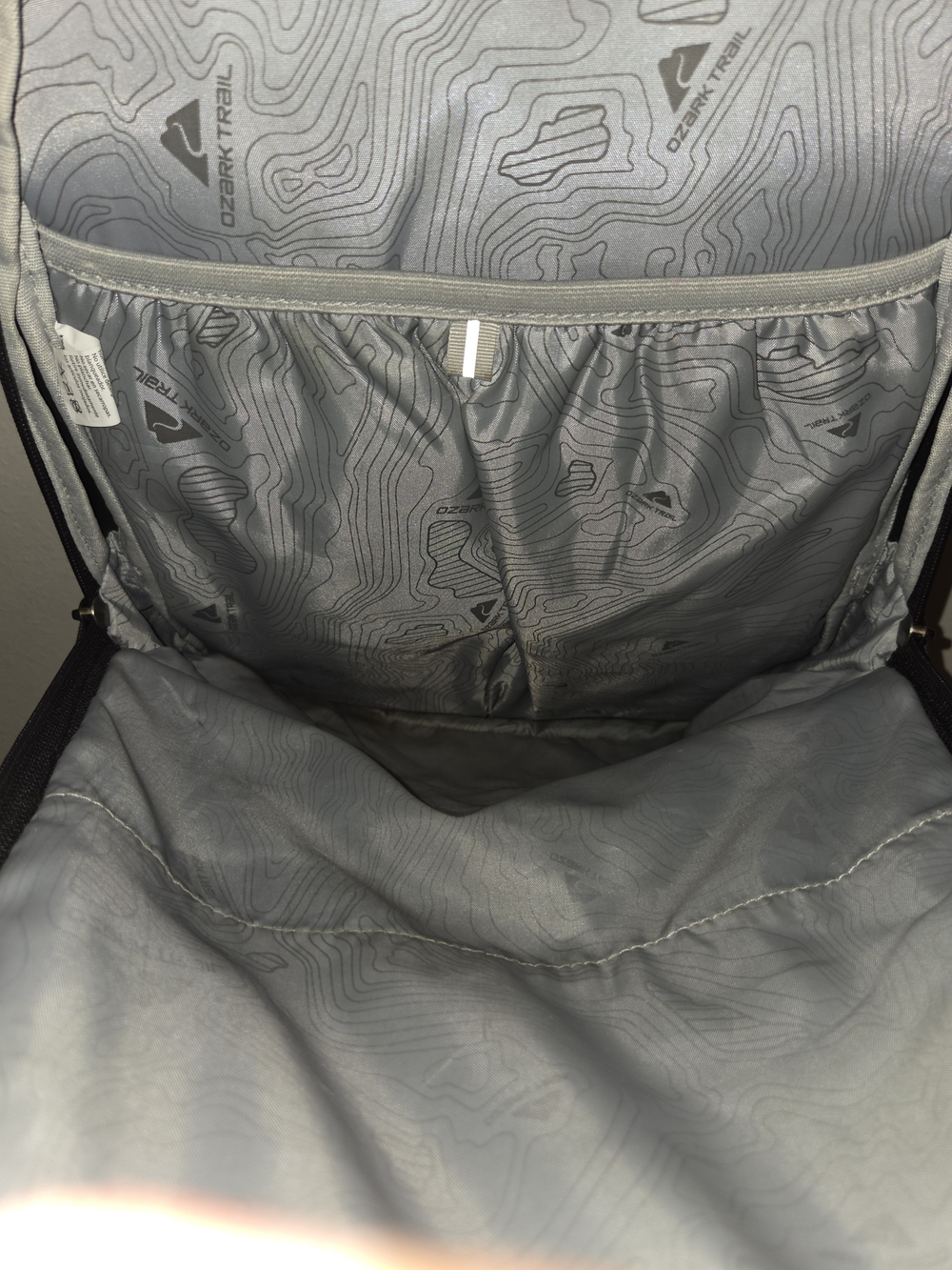 Ozark Trail Gray Backpack - Durable Everyday Carry - Picture 8 of 8